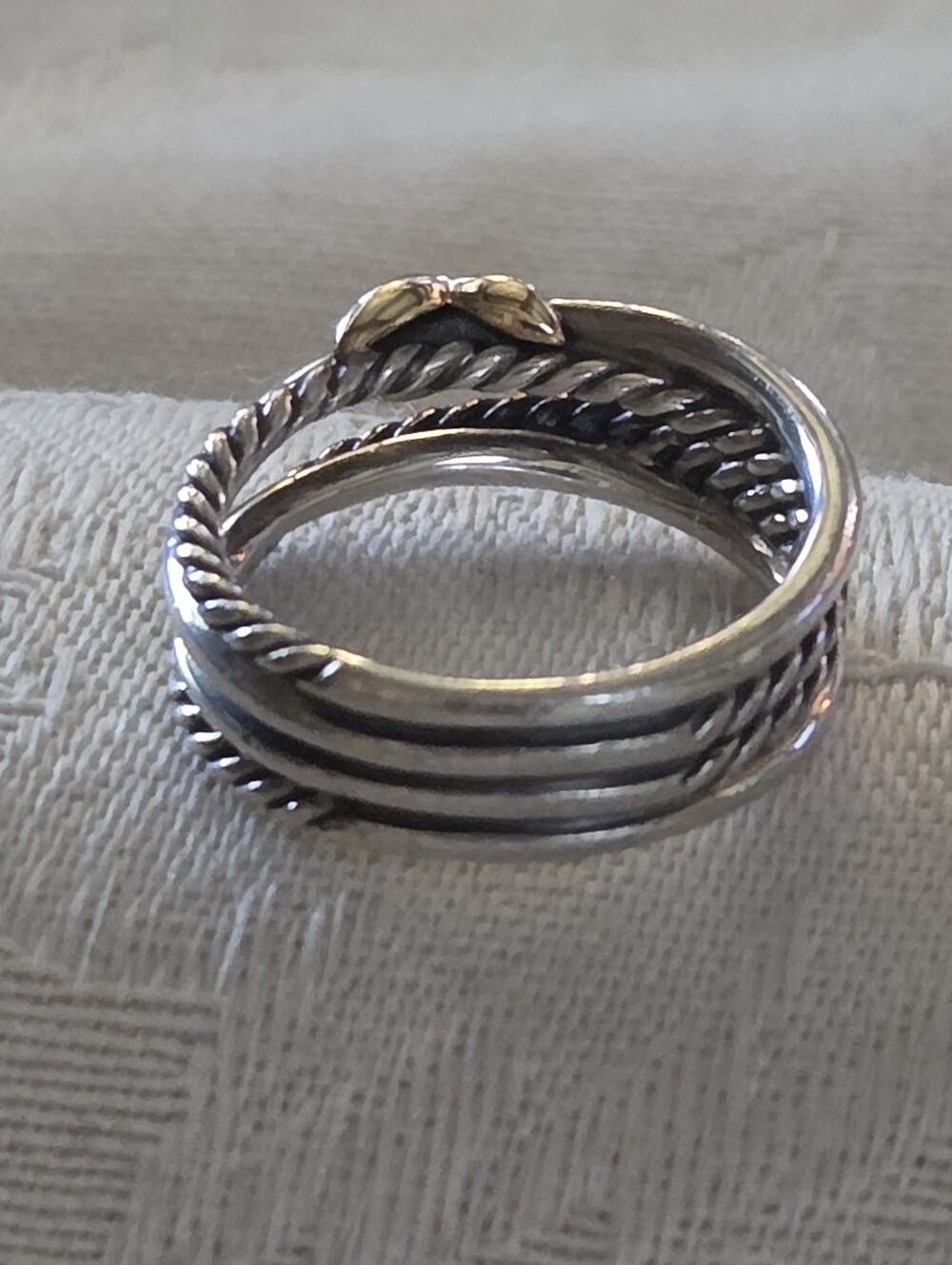 David Yurman Signature X Crossover Ring in SS and 18k, Size 6.5 - Picture 3 of 8